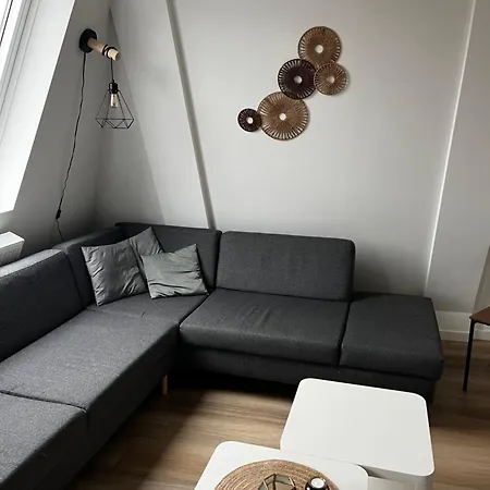 Hotel By Adm Leiden